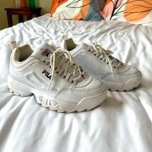 Fila white